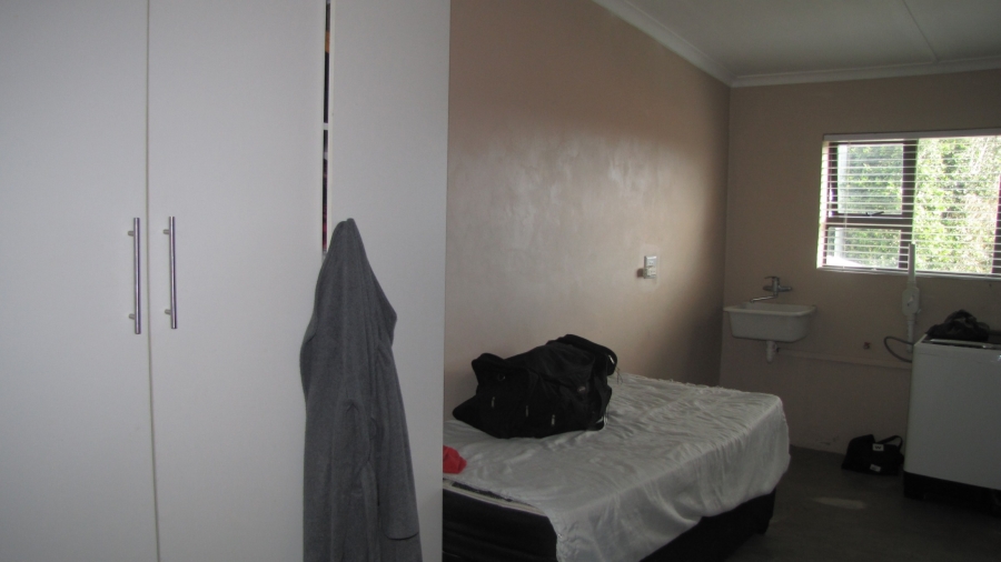 3 Bedroom Property for Sale in Cambridge Eastern Cape